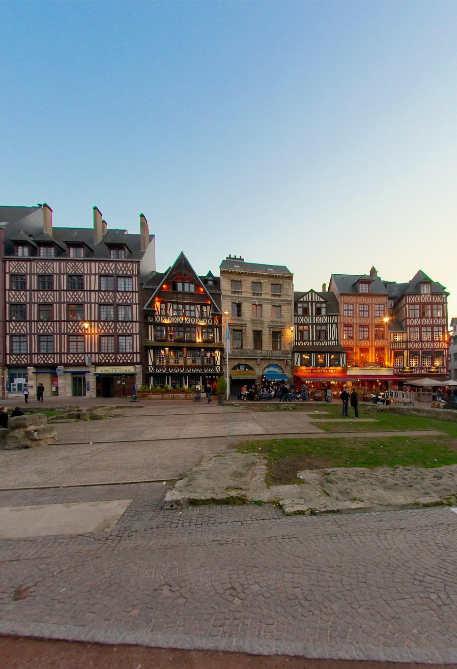 Place du Vieux-Marché
